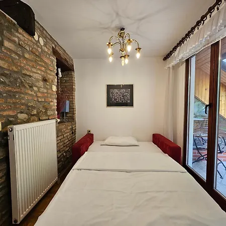 Apartment Nina Tour As Ljubljana With Private Terrace Under Castle Hill Apartman