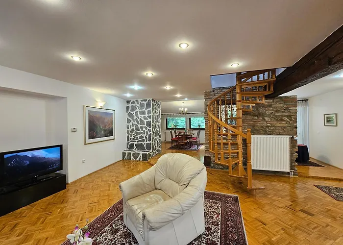 Nina With Private Terrace Tour As *